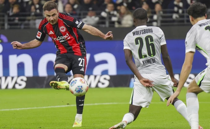 EPA/CHRISTOPHER NEUNDORF