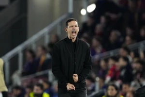 Jovan Milošević prvencem u dresu Verdera potpisao otkaz treneru Ajntrahta!