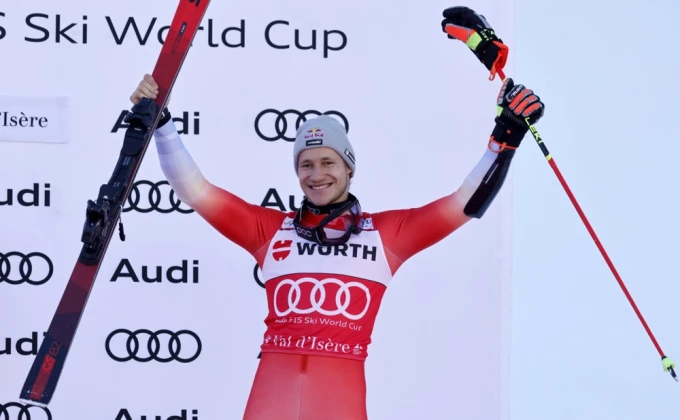 EPA/SEBASTIEN NOGIER