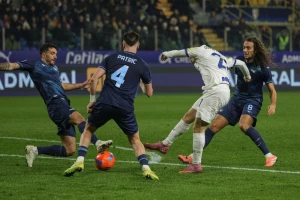 "Namazani" Estevez ostavio Lacio sa devetoricom, ali Parma nije mogla ni do boda