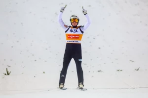 Nezaustavljivi Domen Prevc!