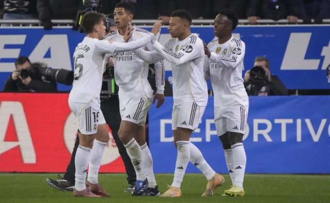 EPA/Adrian Ruiz de Hierro