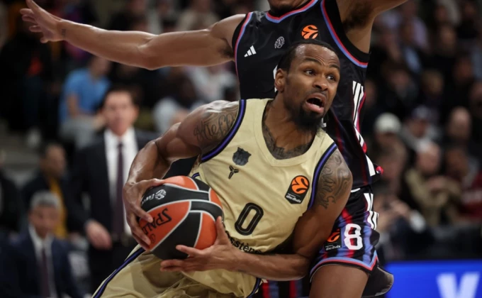 EPA/CHRISTOPHE PETIT TESSON