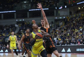 SAOPŠTENJE - U Valensiji ogorčeni ''necivilizovanim ponašanjem'' navijača Makabija, čeka se reakcija Evrolige!