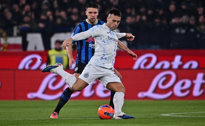 EPA/MICHELE MARAVIGLIA