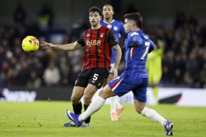 Juventus ili Roma čine uslugu Veljku Milosavljeviću?