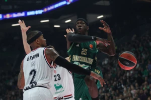 Lorenco Braun slavio u "OAKA" areni, pa udario na Atamana: "Sa njim niko ne priča!"