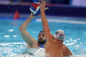 Raspoloženi Miloš Ćuk: ''Šta fali mome oku?''