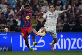 POLUVREME - Spektakl u Džedi, Barsa i Real se utrkuju u golovima, čak tri pala u nadoknadi!