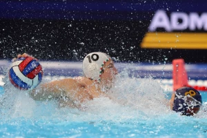 Crna Gora propuštala prilike, presudilo iskustvo Mađara