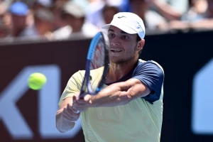 Kecmanović u suzama posle poraza u Melburnu: ''Nije mi sad tenis toliko bitan...''