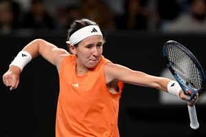 AO - Senzacija Bartunkove, Ribakina sigurna