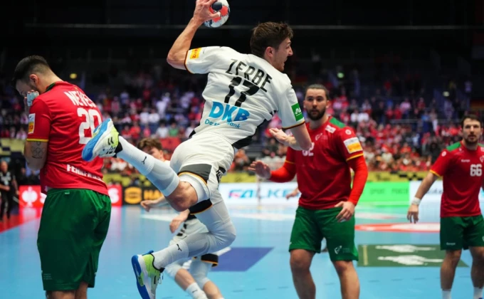 EPA/Sebastian Elias Uth