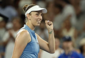 Grend slem šampionke čekaju Krunić i Danilinu u finalu Australijan opena