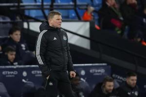 Hauu gori pod nogama, hoće li i Njukasl ostati bez trenera?