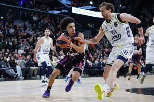 Fener slavio posle drame u Parizu, Ifi zakasnio sa odgovorom De Kolou, Horton-Taker "pečatirao" pobedu!