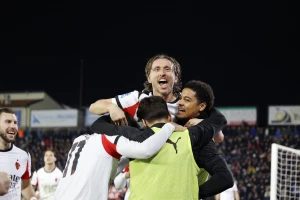 Milan se namučio protiv fenjeraša, kad je teško - Luka Modrić!