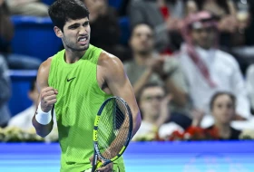 Alkaraz poklonio set Hačanovu, a onda se uozbiljio za polufinale u Dohi