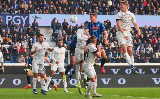 EPA/MICHELE MARAVIGLIA