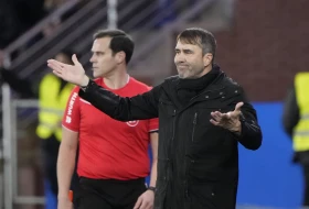 Kleo se u decu da ne pregovara, pa preuzeo River, sada ga menja Kike Sančes Flores!