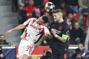 Remi u Leverkuzenu po ukusu ''farmaceuta'', kraj za crveno-bele iz Pireja