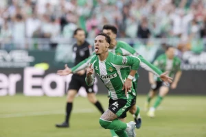 "El Gran Derbi" koji nismo želeli da se završi - Sevilja se propela iz ambisa "Kartuhe"