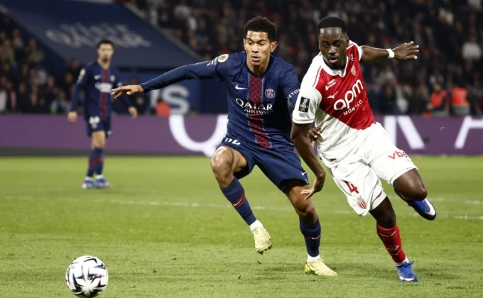 EPA/CHRISTOPHE PETIT TESSON