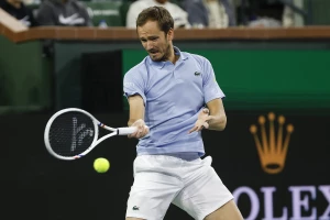 IV - Medvedev čeka Đokovića