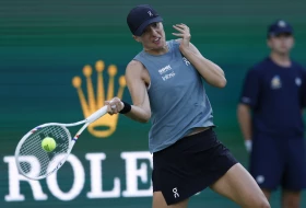 IV - Strašna Iga izgubila samo dva gema i otišla u četvrtfinale