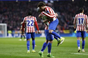 Košmarna noć i klizava trava za Totenhem, Atletiko maestralan!