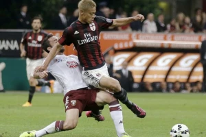Ovo još nije viđeno - Keisuke Honda je igrač Melburna, ali i selektor azijske reprezentacije!