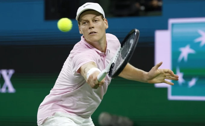 EPA/JOHN G. MABANGLO