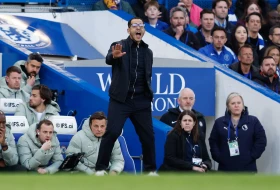 Čelsi "grca", a Rosenior tvrdi: "Imam stopostotnu podršku vlasnika"