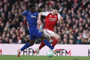 Ako osvoji titulu, Arsenal će na proslavu morati da pozove i Pikforda, kapiten Evertona častio "tobdžije"