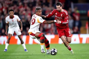 POLUVREME - Soboslaj vuče Liverpul u četvrtfinale, Salah ga vraća nazad, Totenhem zapretio Atletiku, Bajern siguran