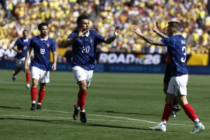 Moćno, moćnije - Francuska! Dešan ima dva tima za Mundijal i sa drugim je rutinirao Kolumbiju