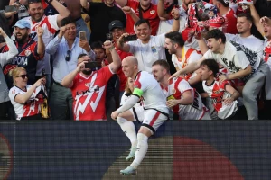 Palazon ugasio AEK-ovu vatru u Atini, siloviti Strazbur čeka Rajo u polufinalu!