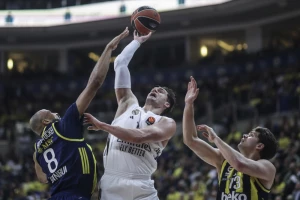 Čudne stvari u Istanbulu i Pireju, Hezonja poslao zabrinjavajuću poruku Evroligi!