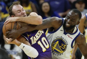 Nije Luka nego Luk, Lejkersi odbranili El-Ej protiv Hjustona!