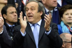 Platini 'diplomatski' o reizboru Sepa Blatera