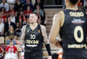 Asvel se ne zaustavlja - Stiže i prekaljeni centar