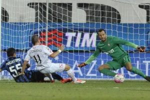 Handanović se dogovorio!