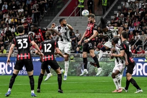 Pamtiće se samo prečka Salemakersa, Milan odigrao za Komo protiv Juventusa