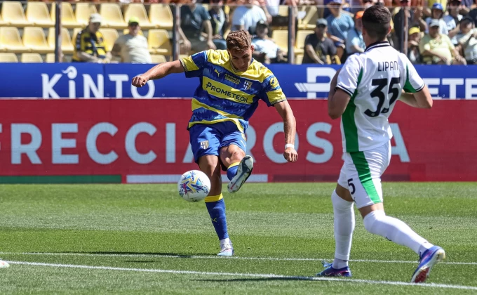 EPA/Lorenzo Cattani