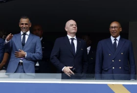 Infantino ućutkao kritičare i evo šta planira sa "zloglasnim" pauzama!