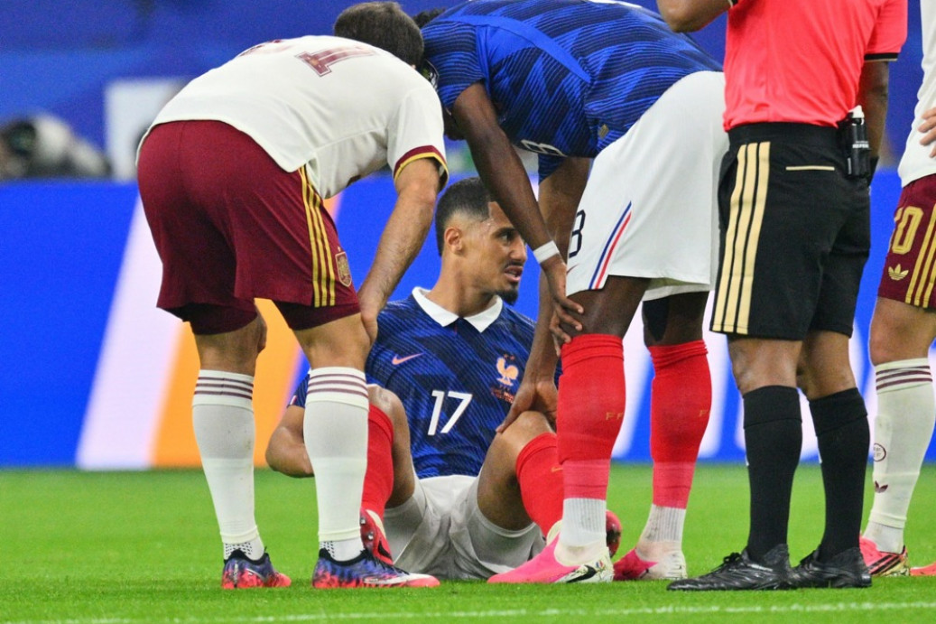 Problem za Arsenal - Salibu čeka duga pauza!