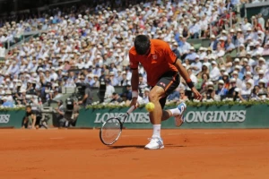 Sten izjednačio, Novak na reketu iskaljivao bes!