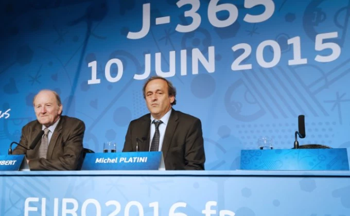 Beta/AP Photo/Jacques Brinon