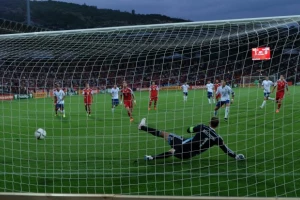 Ronaldo, objasni im kako se peva himna!