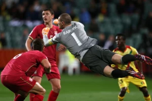 Ništa od Rajkovića, PSŽ doveo golmana iz Bundeslige